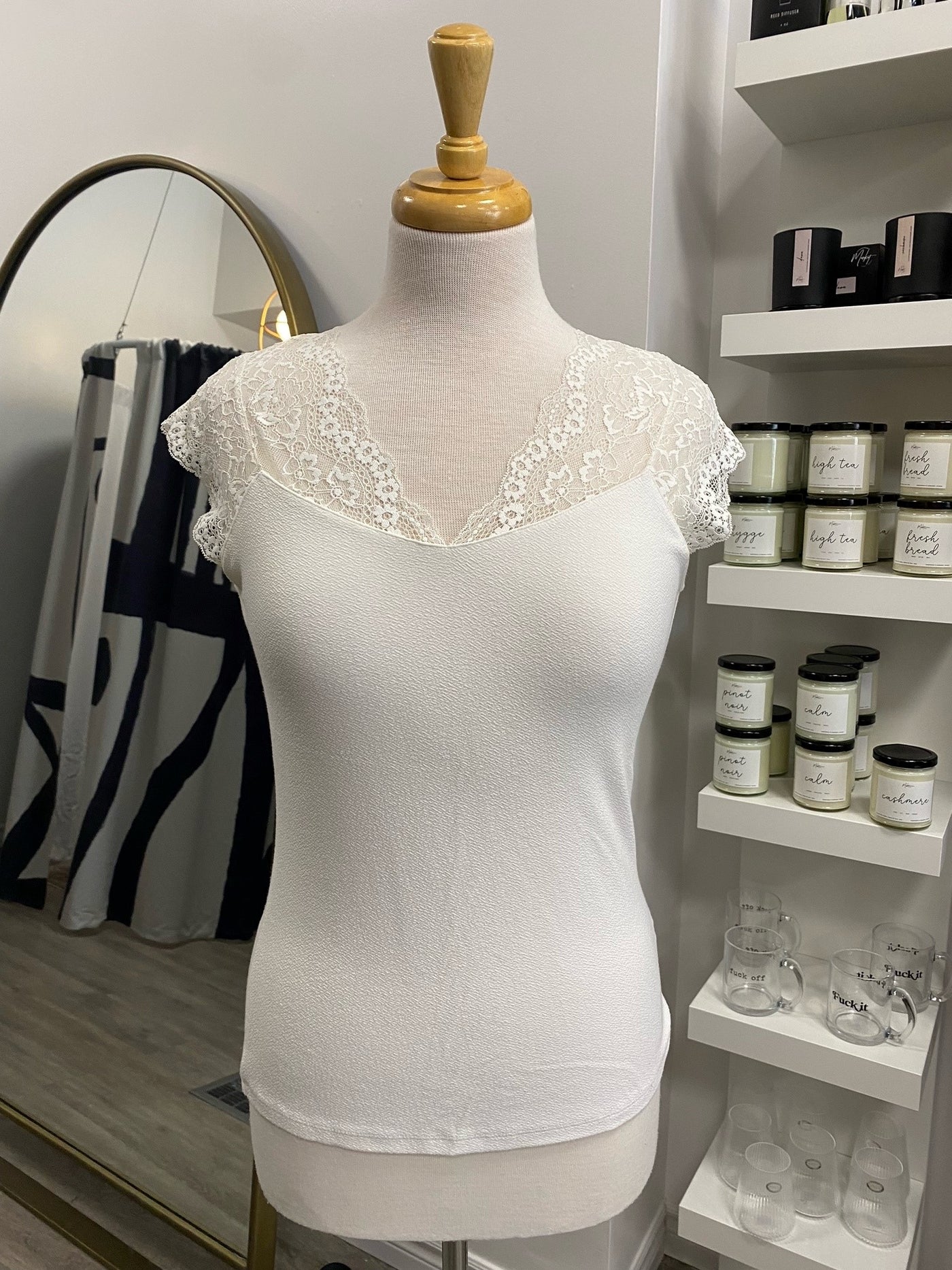 Pre Loved, RW & Co Lace Top