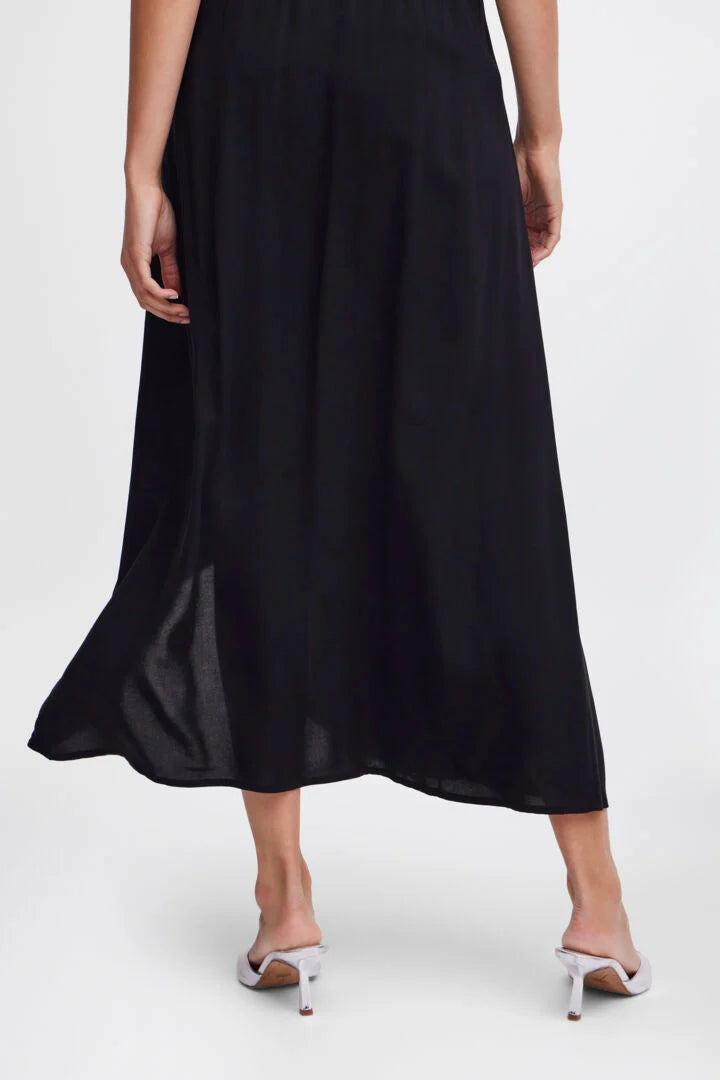 B. Young Joella Slit Skirt,  Black