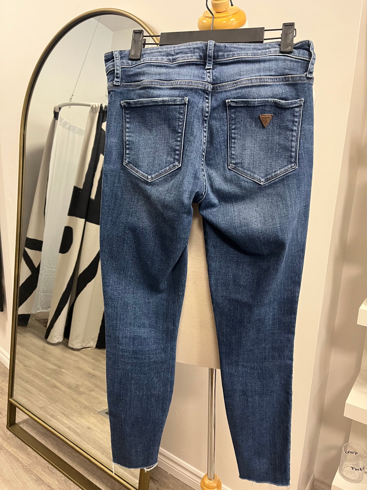 Pre-loved, Guess Sexy Curve Skinny Jeans