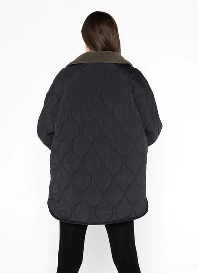 C'est Moi Nylon Reversible Fleece Jacket, Black & Green