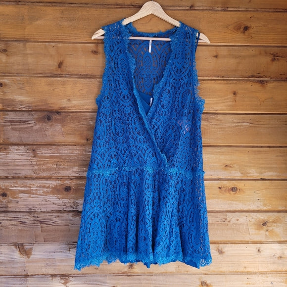 Pre-Loved, Free People Blue in Two Lace Mini Dress
