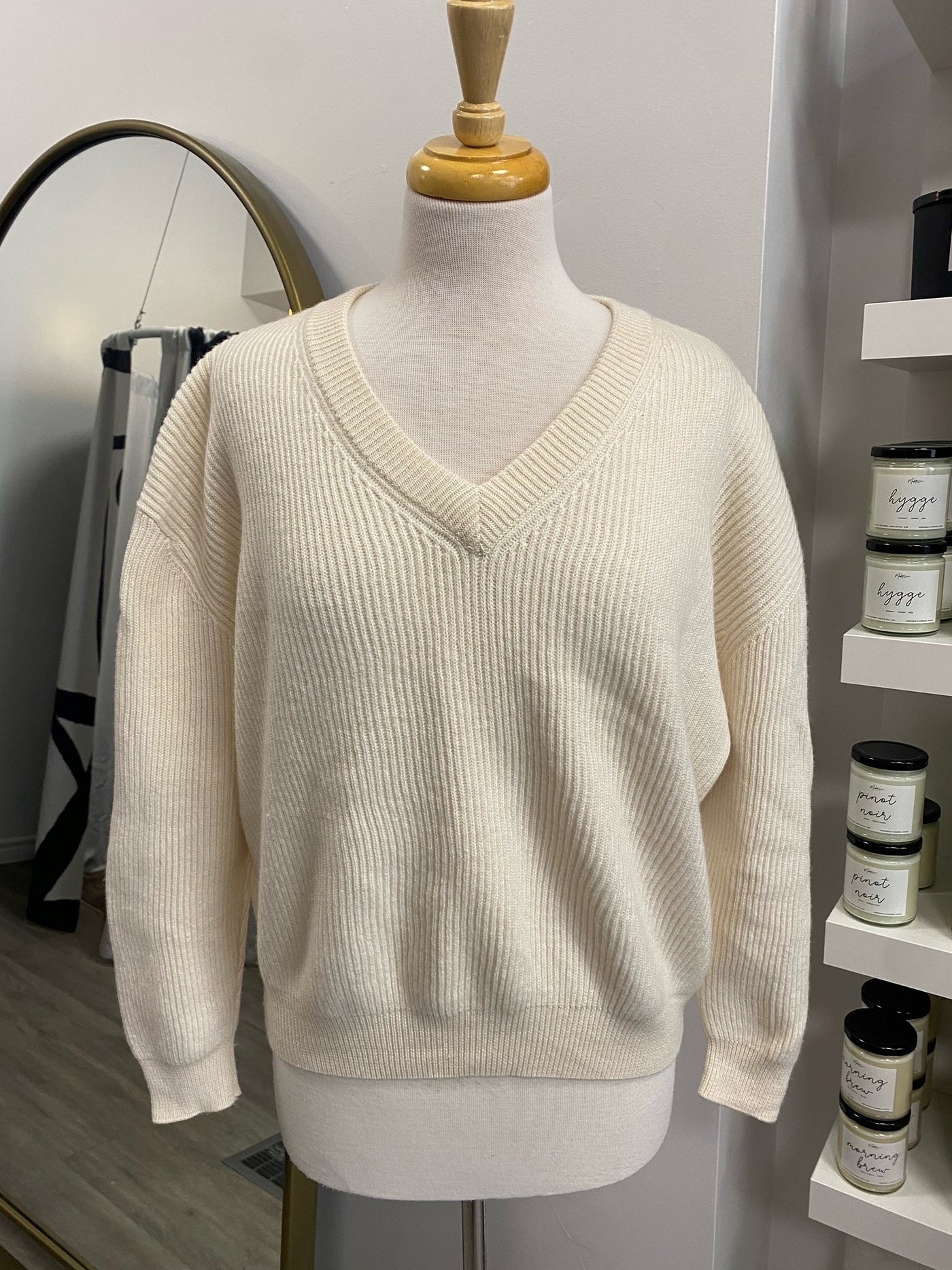 Pre Loved, Zara V Neck Sweater, Cream