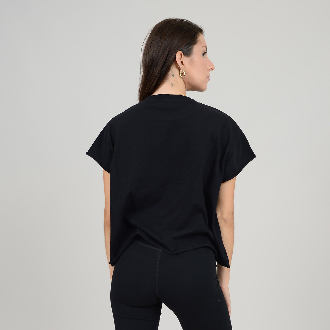 Tara T-Shirt, Black (last one)